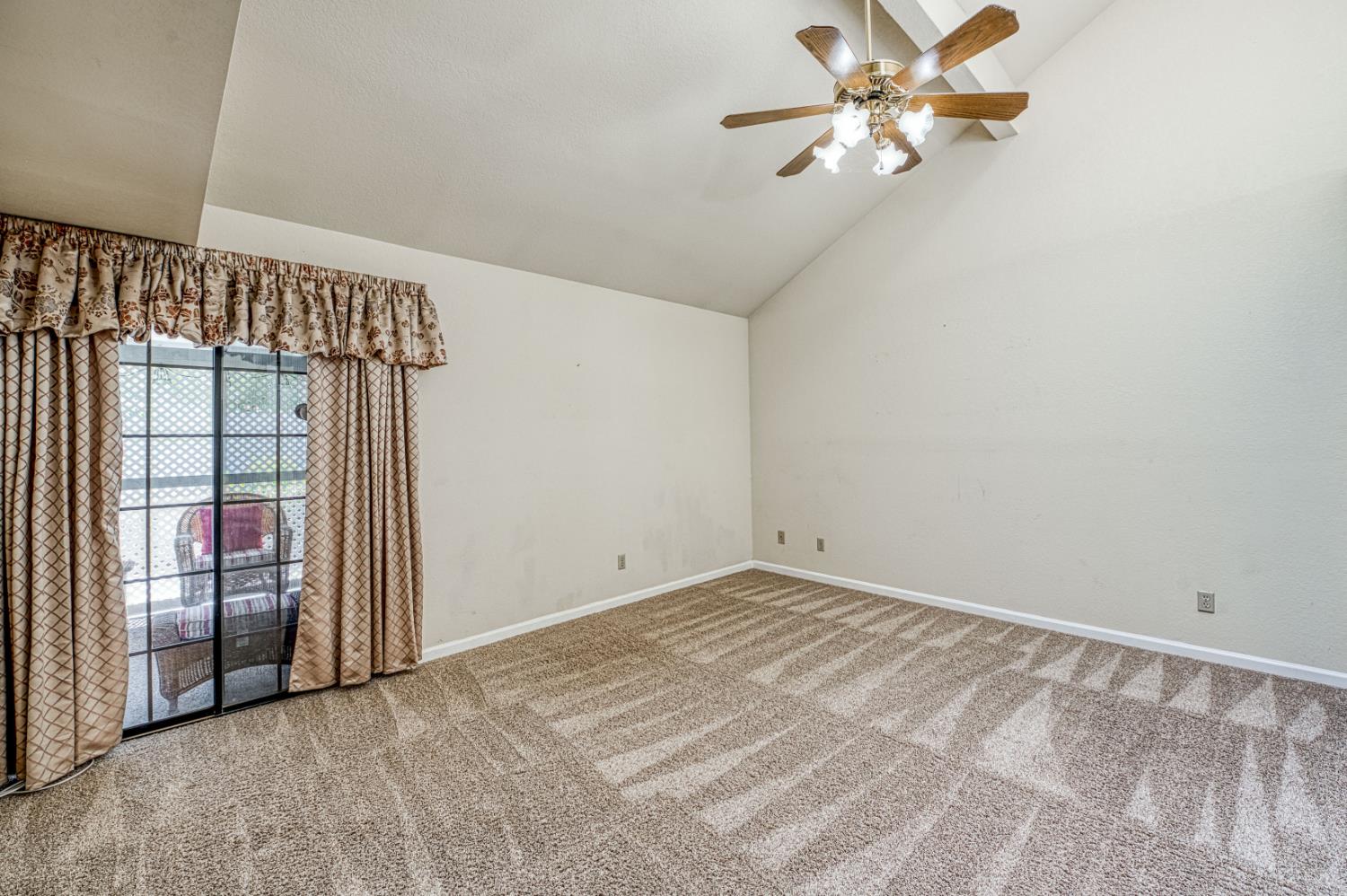 1229 W Bullard Avenue 130