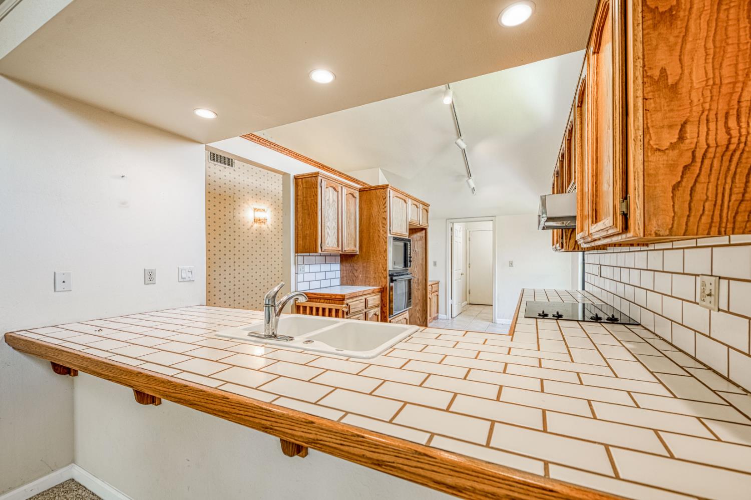 1229 W Bullard Avenue 130