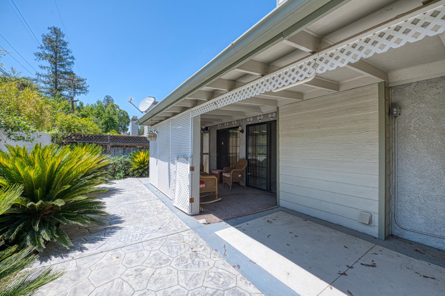 1229 W Bullard Avenue 130