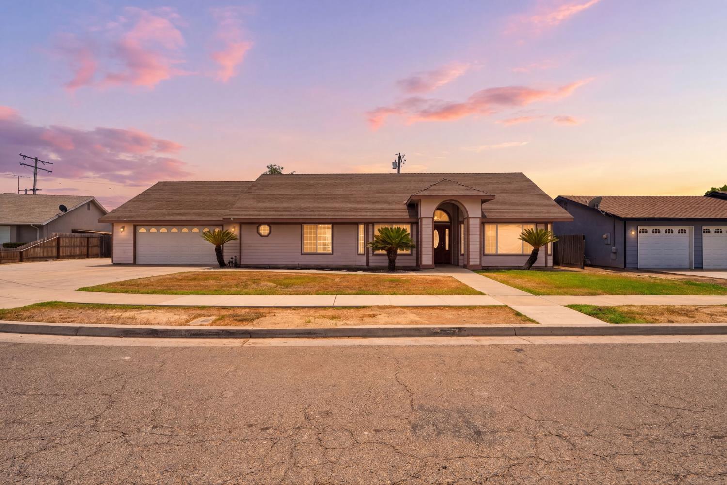 Featured listings