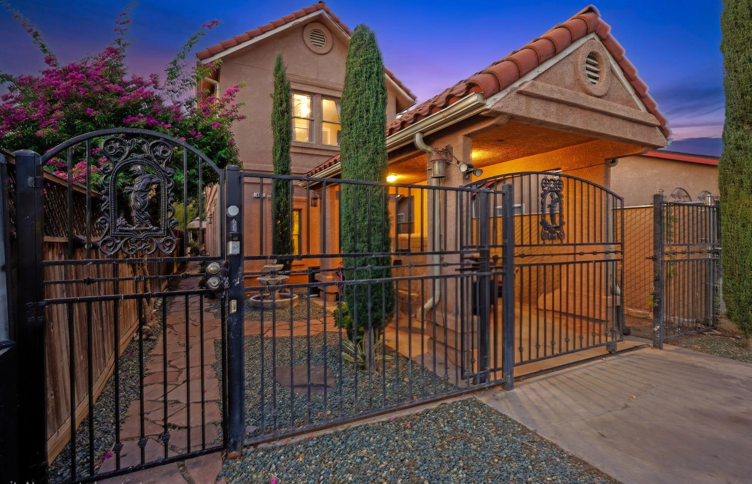 Featured listings