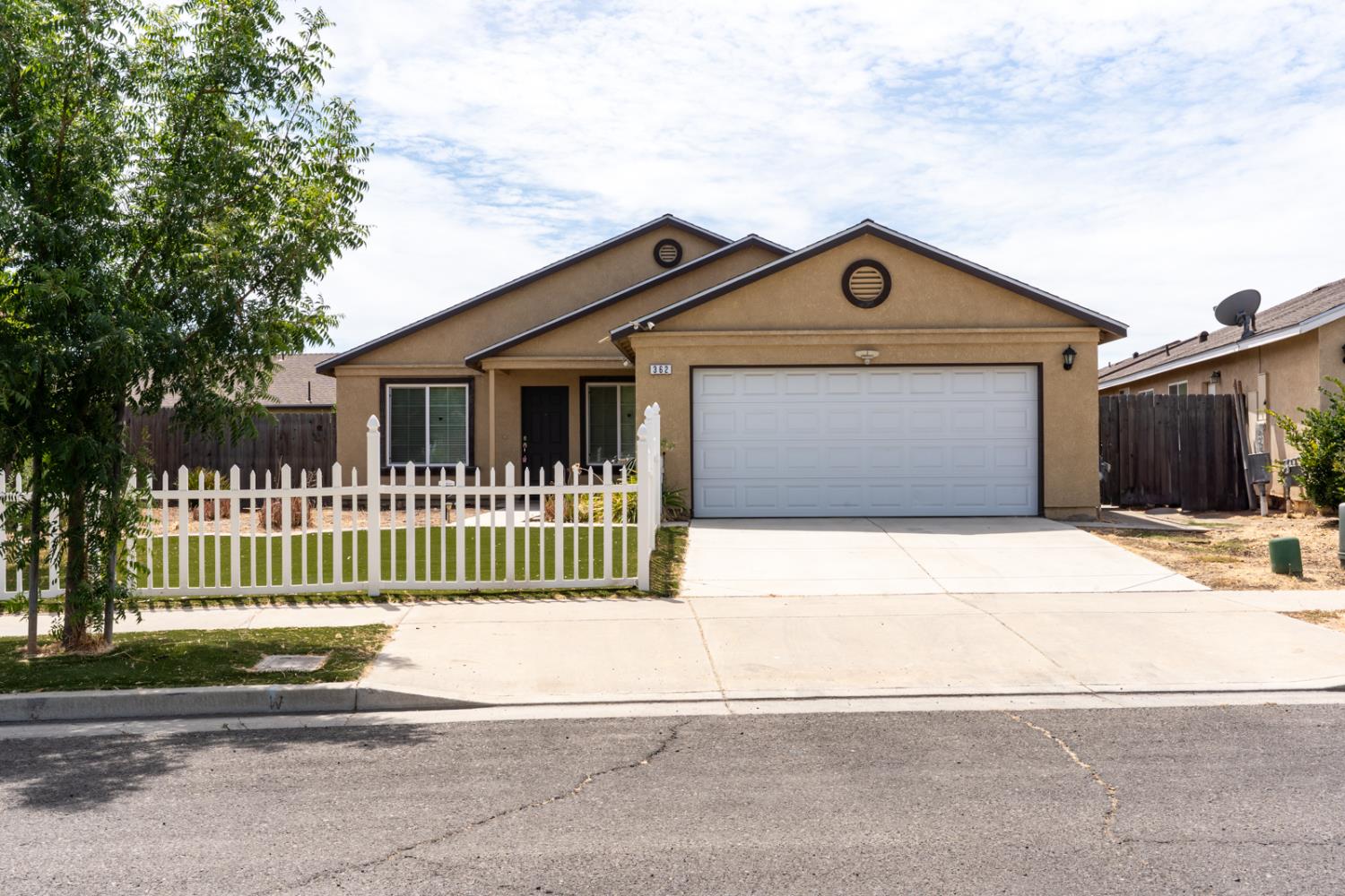 Featured listings