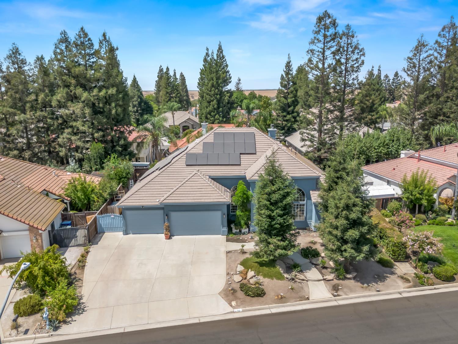 Featured listings