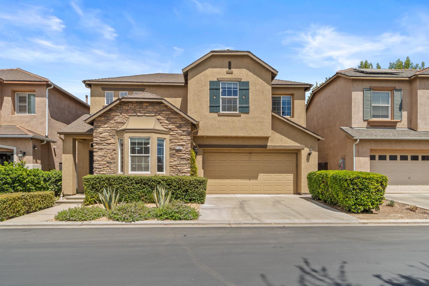 Featured listings