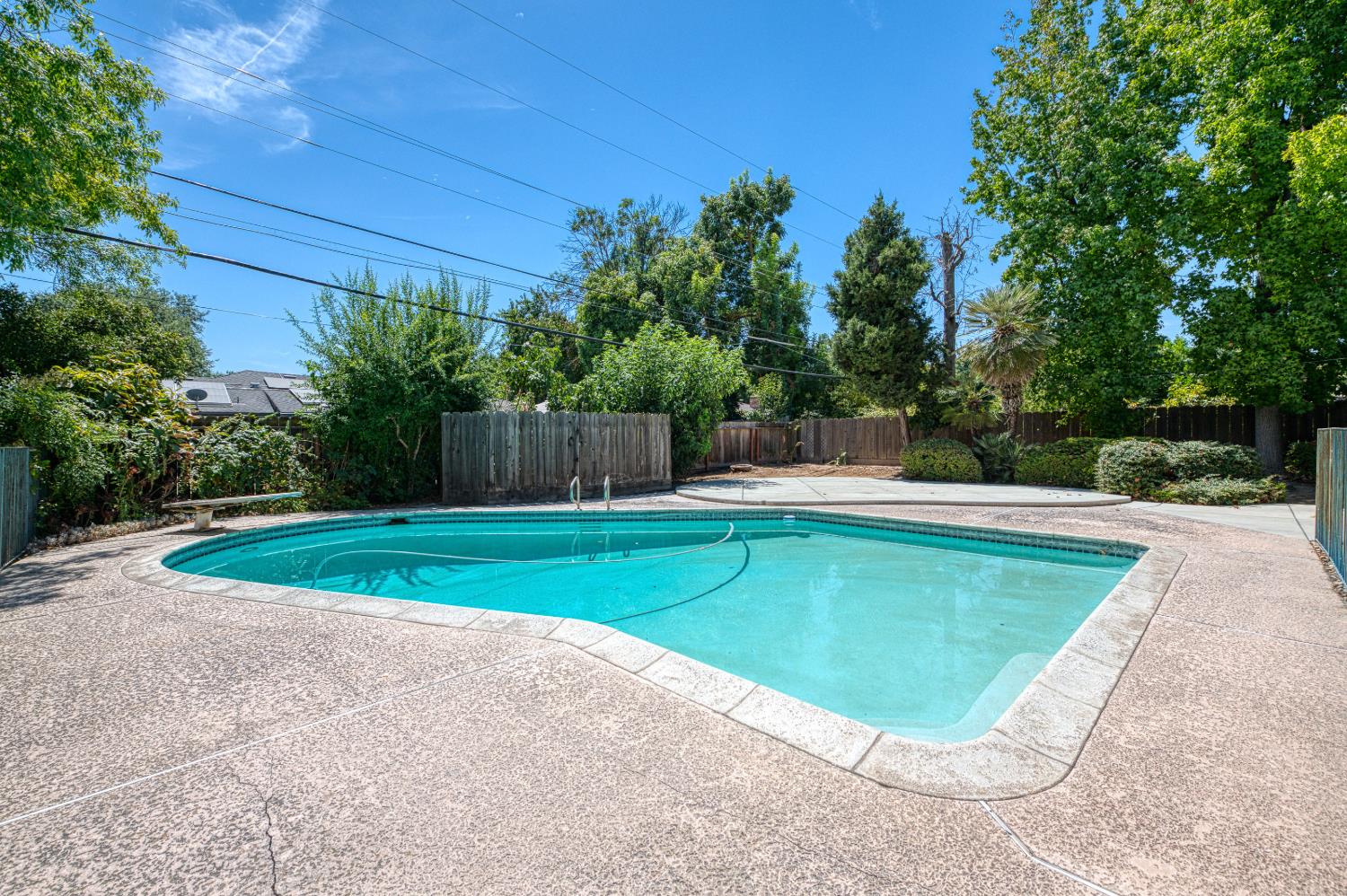 1685 W San Ramon Avenue