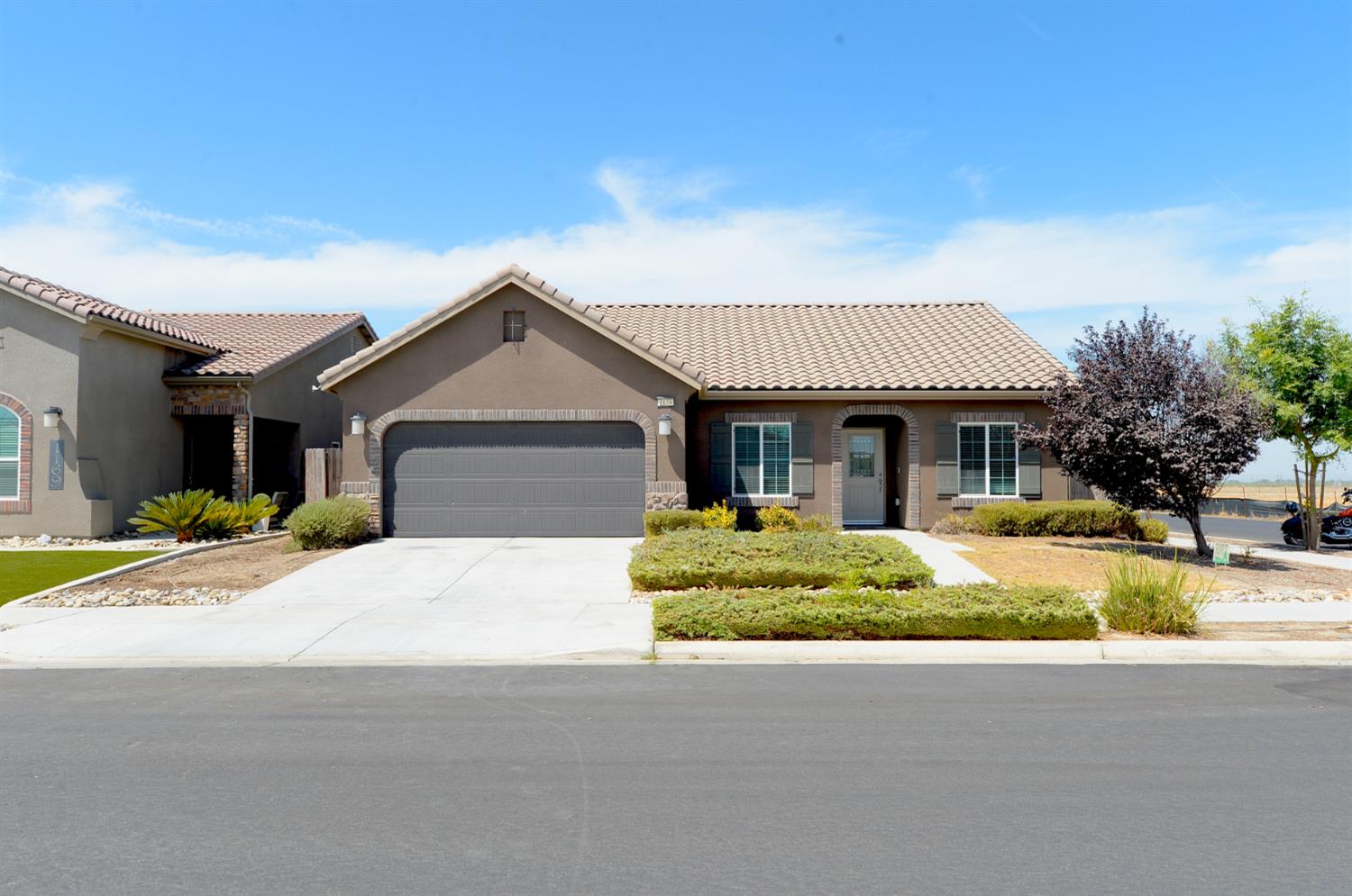 Featured listings