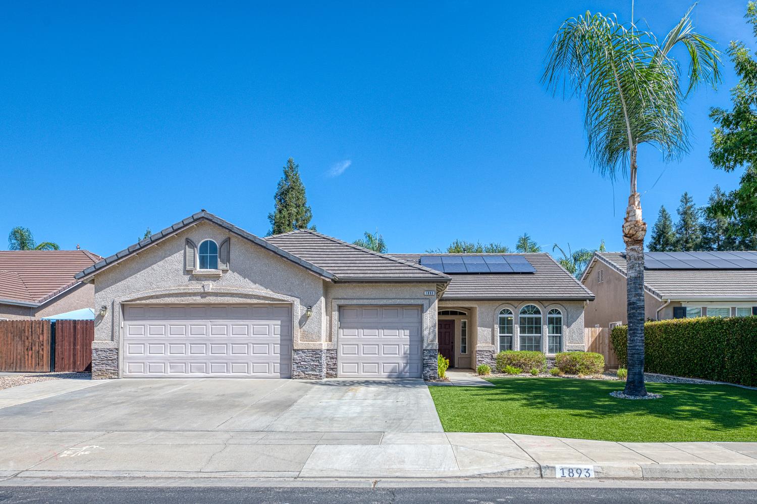 Featured listings