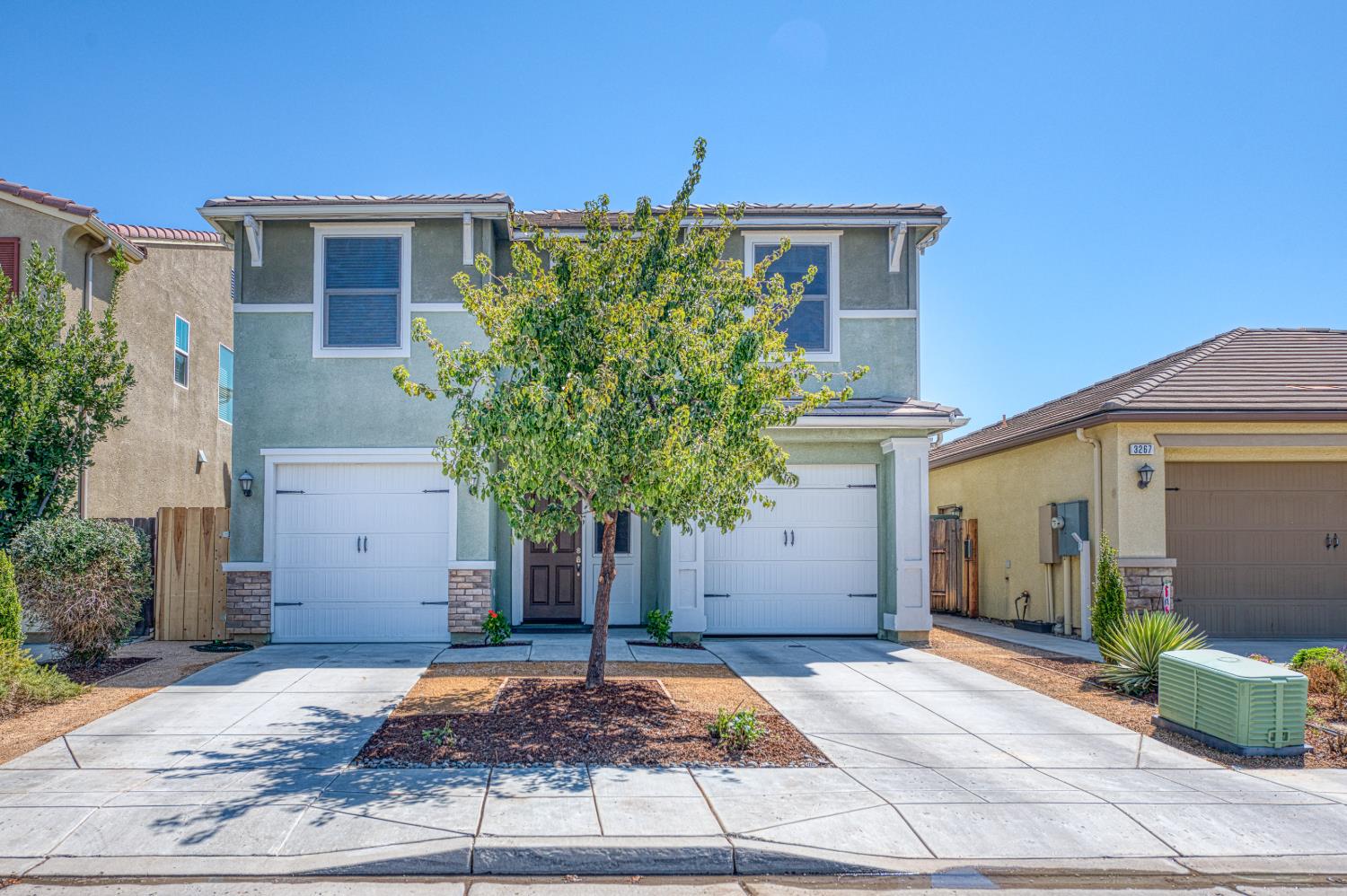 Featured listings