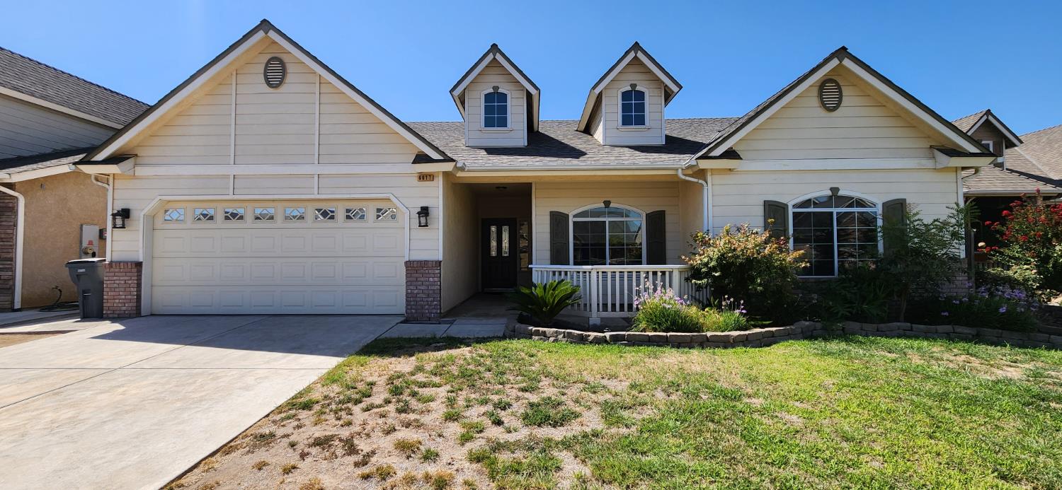 Featured listings