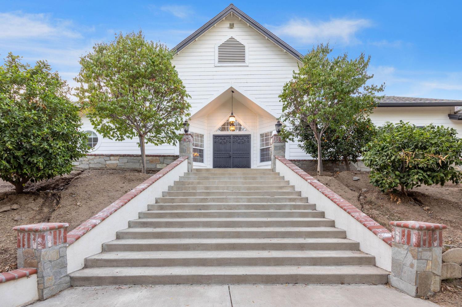Featured listings