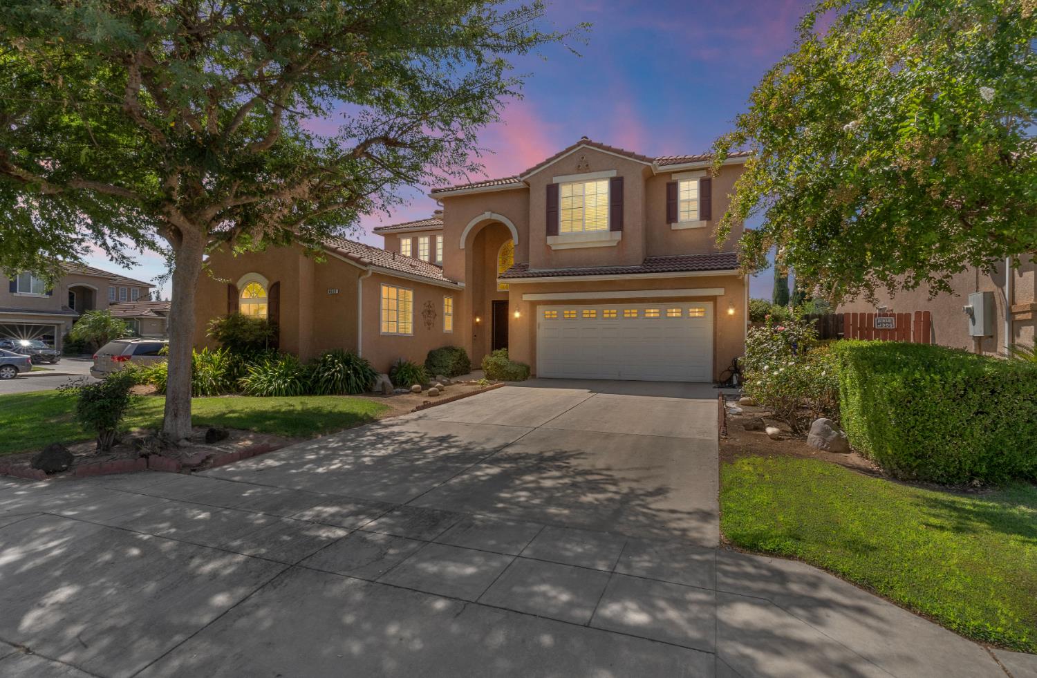 Featured listings