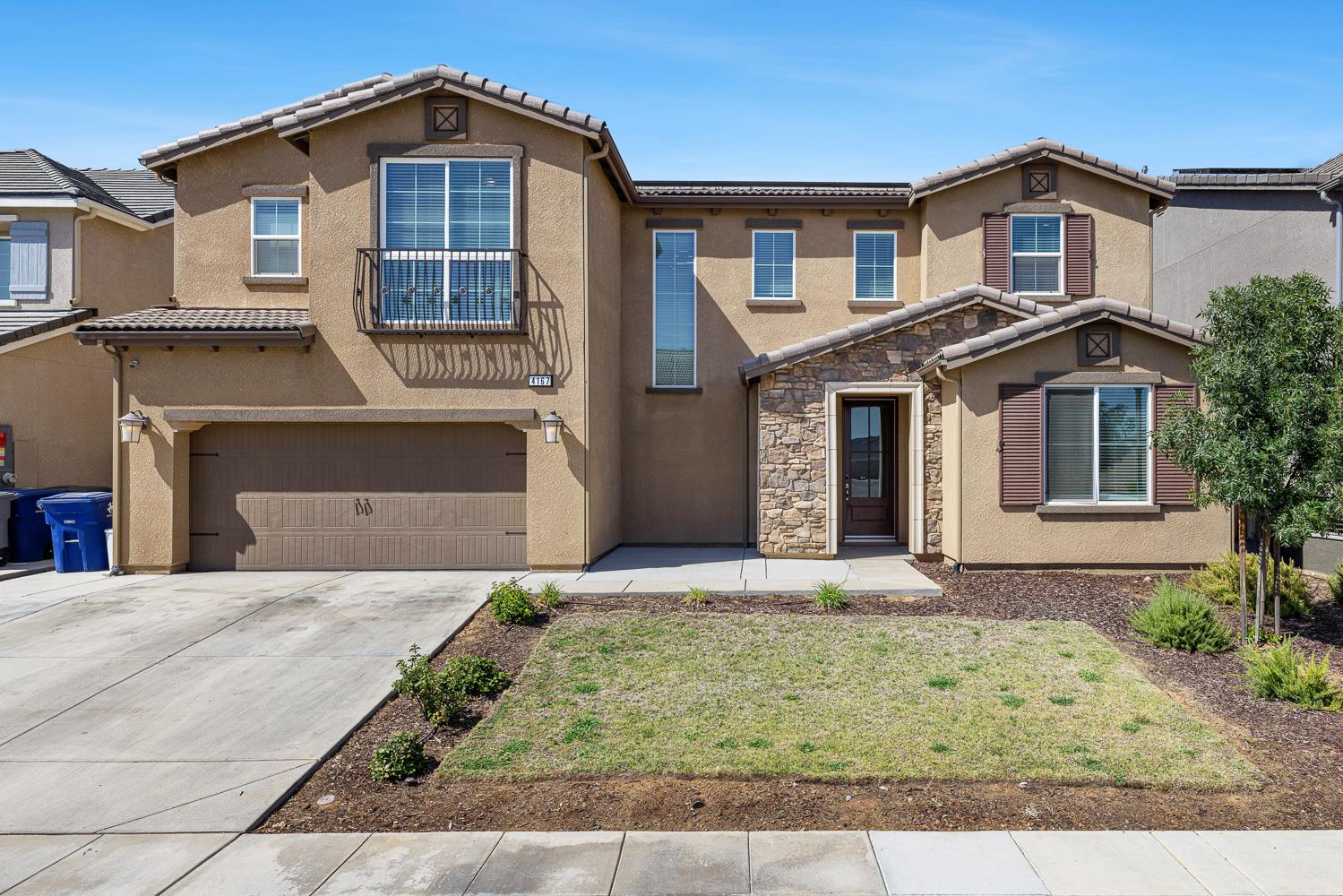 Featured listings