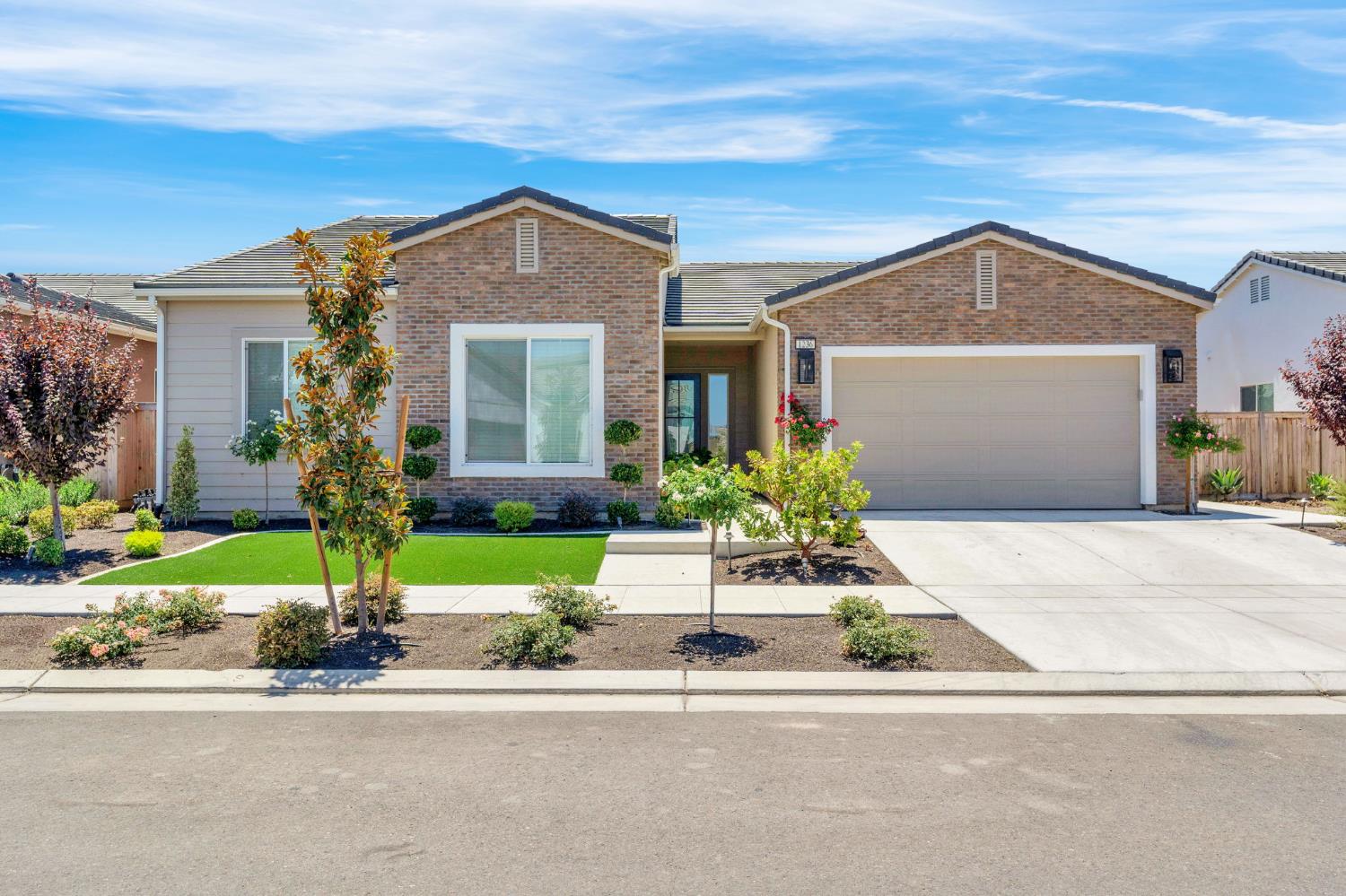Featured listings