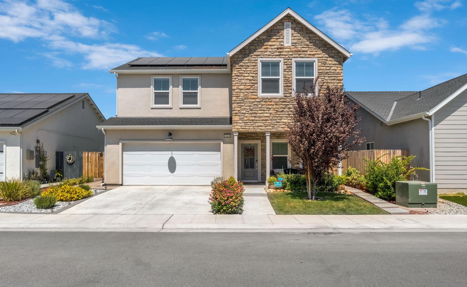 Featured listings