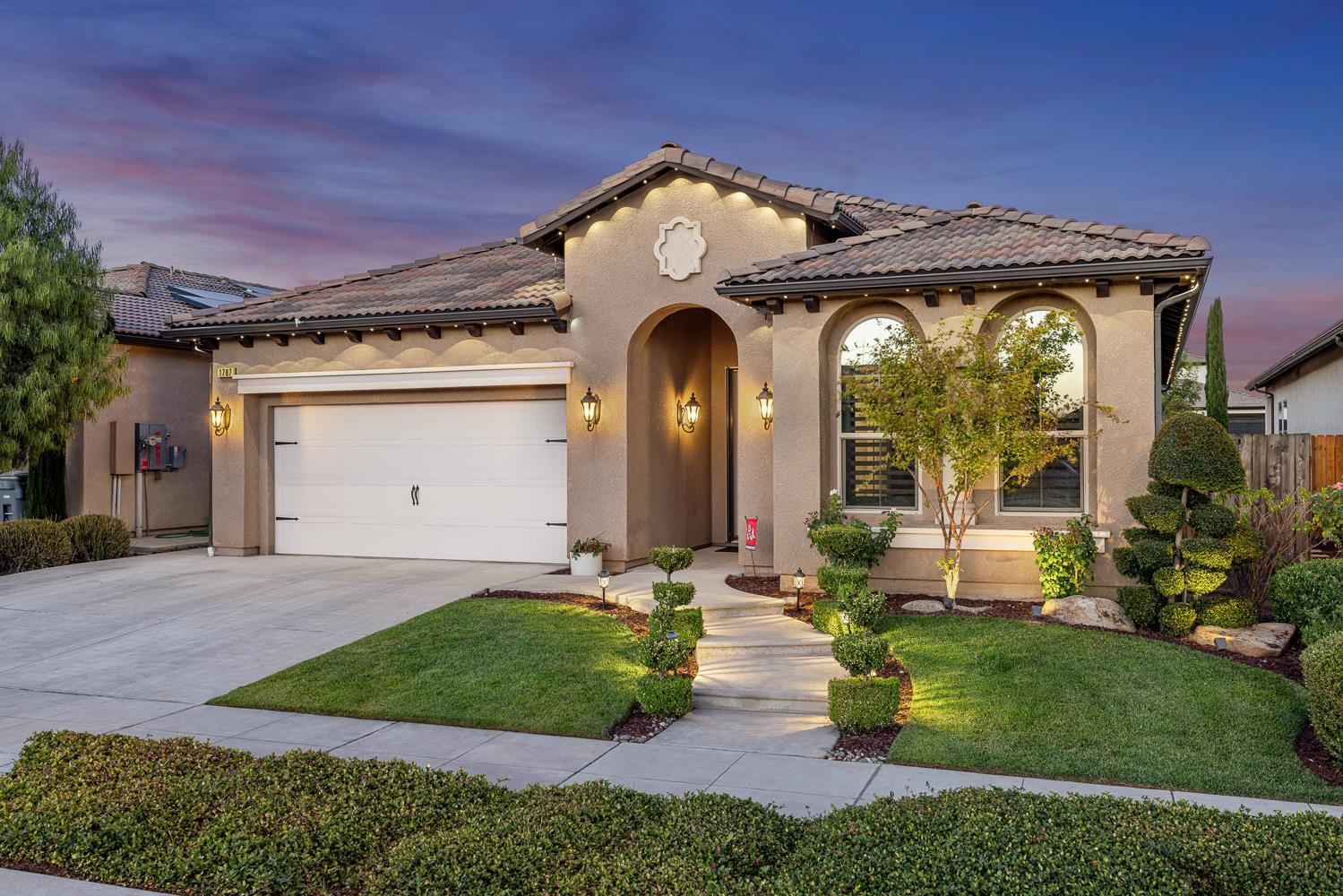 Featured listings