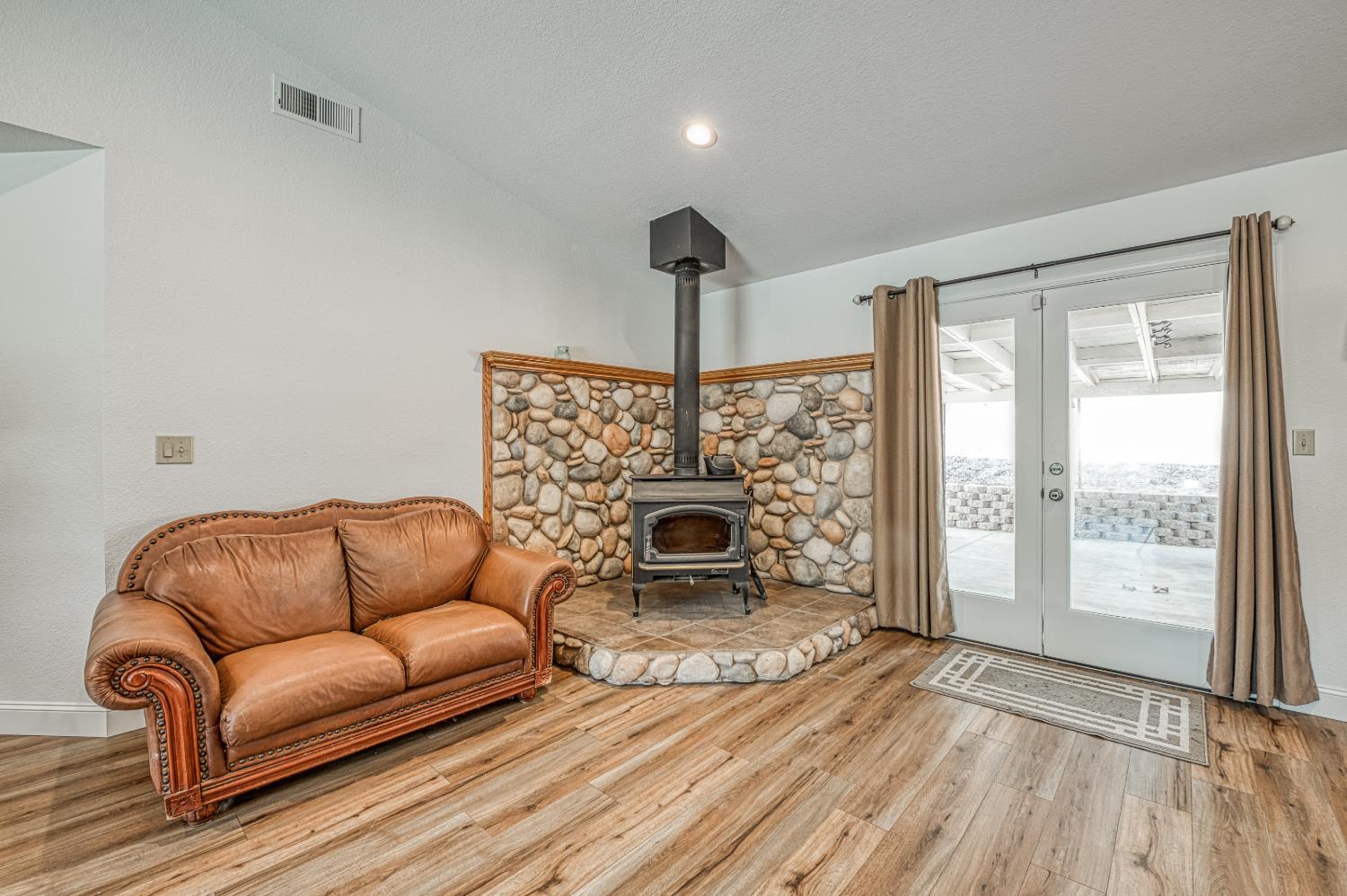44585 Spring Hill Road