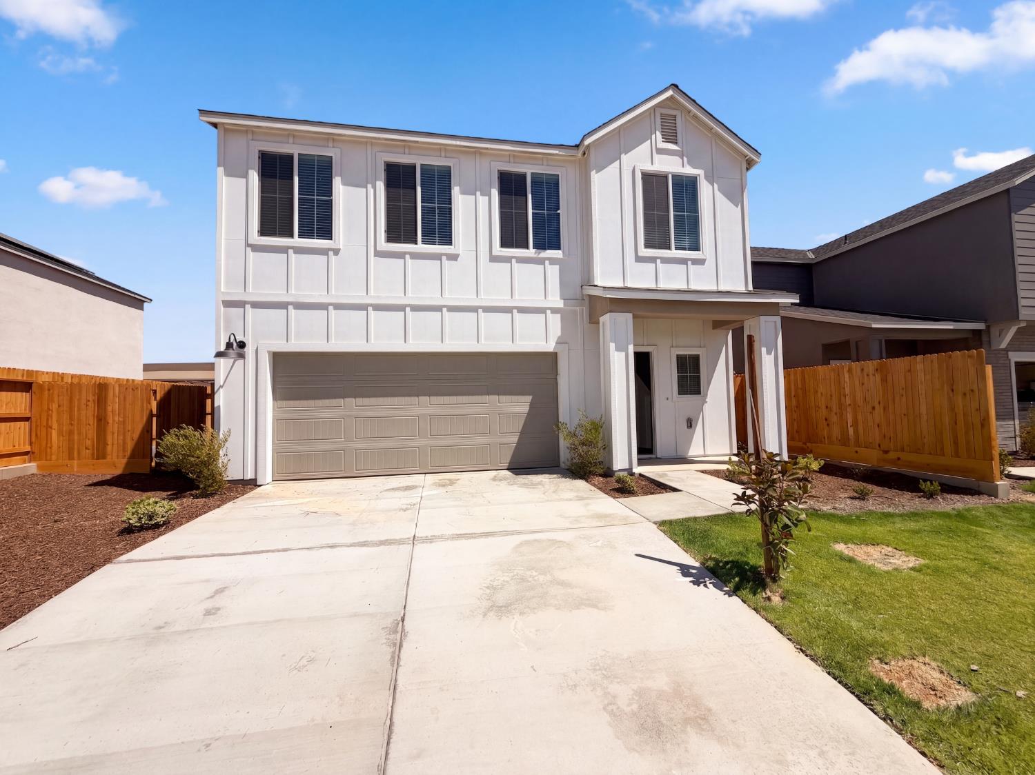 Featured listings