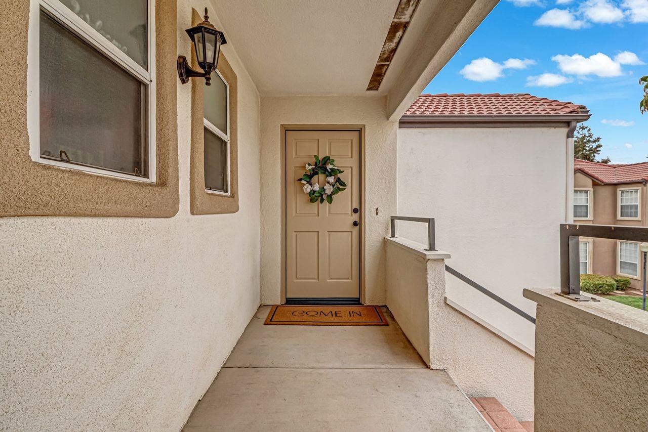 Great Condominium in the Villa San Marcos gated community.The is a wonderful location for Fresno State, those in the medical/professional field, and in the Clovis Unified School District. Easy access and commute for local shopping and freeways. Not far from St. Agness and Kaiser. 1 bedroom 1 bath all upstairs with a fireplace, plenty of natural light and a back patio balcony. Freshly painted cabinetry, electric range, refrigerator, dishwasher, washer and dryer inside the unit, dining area, living room and one car garage.This complex has a community pool, workout room and a security company that moves around the complex. Make your appointment today!
