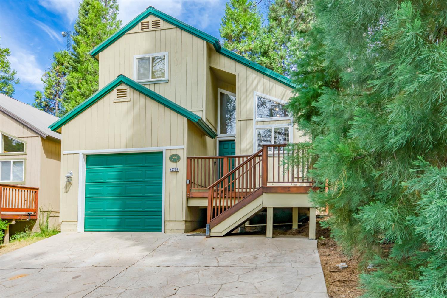 Featured listings