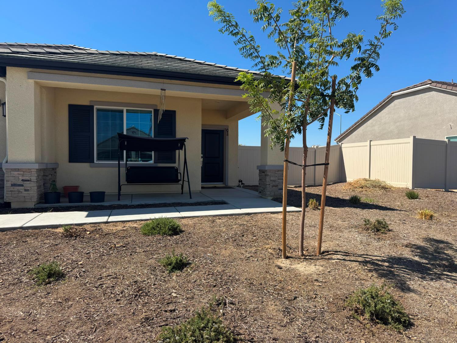 Featured listings