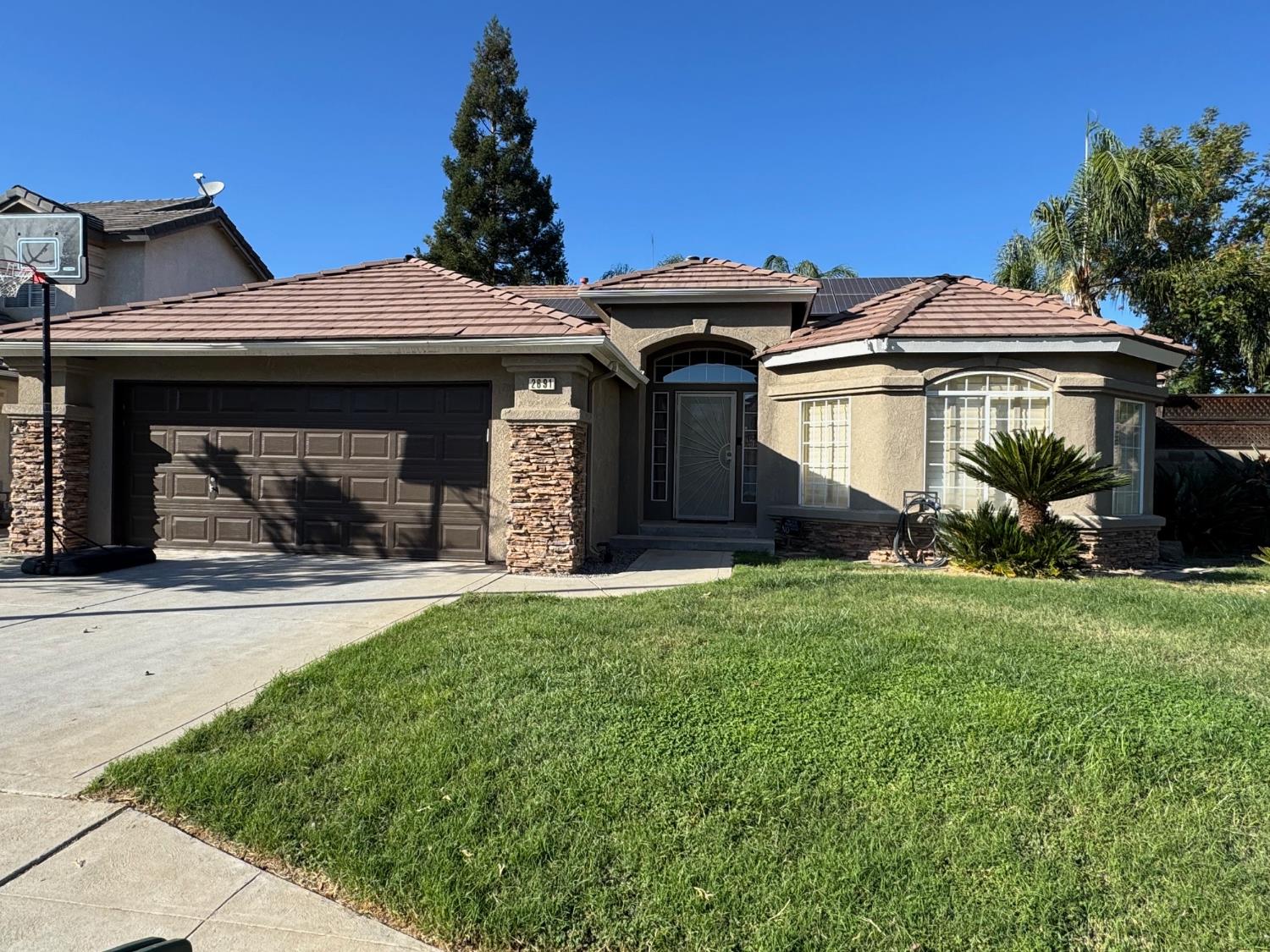 Featured listings