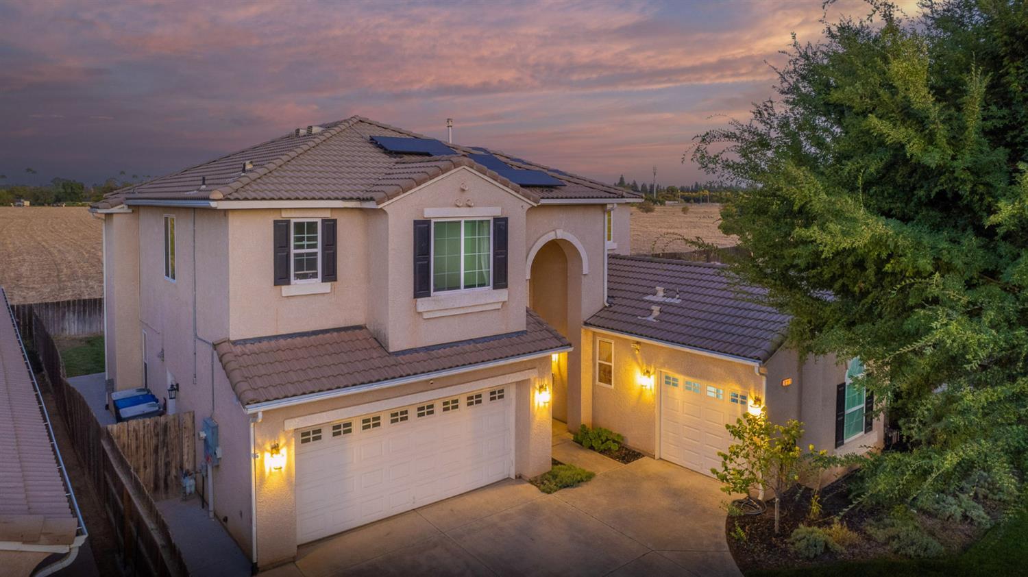 Featured listings