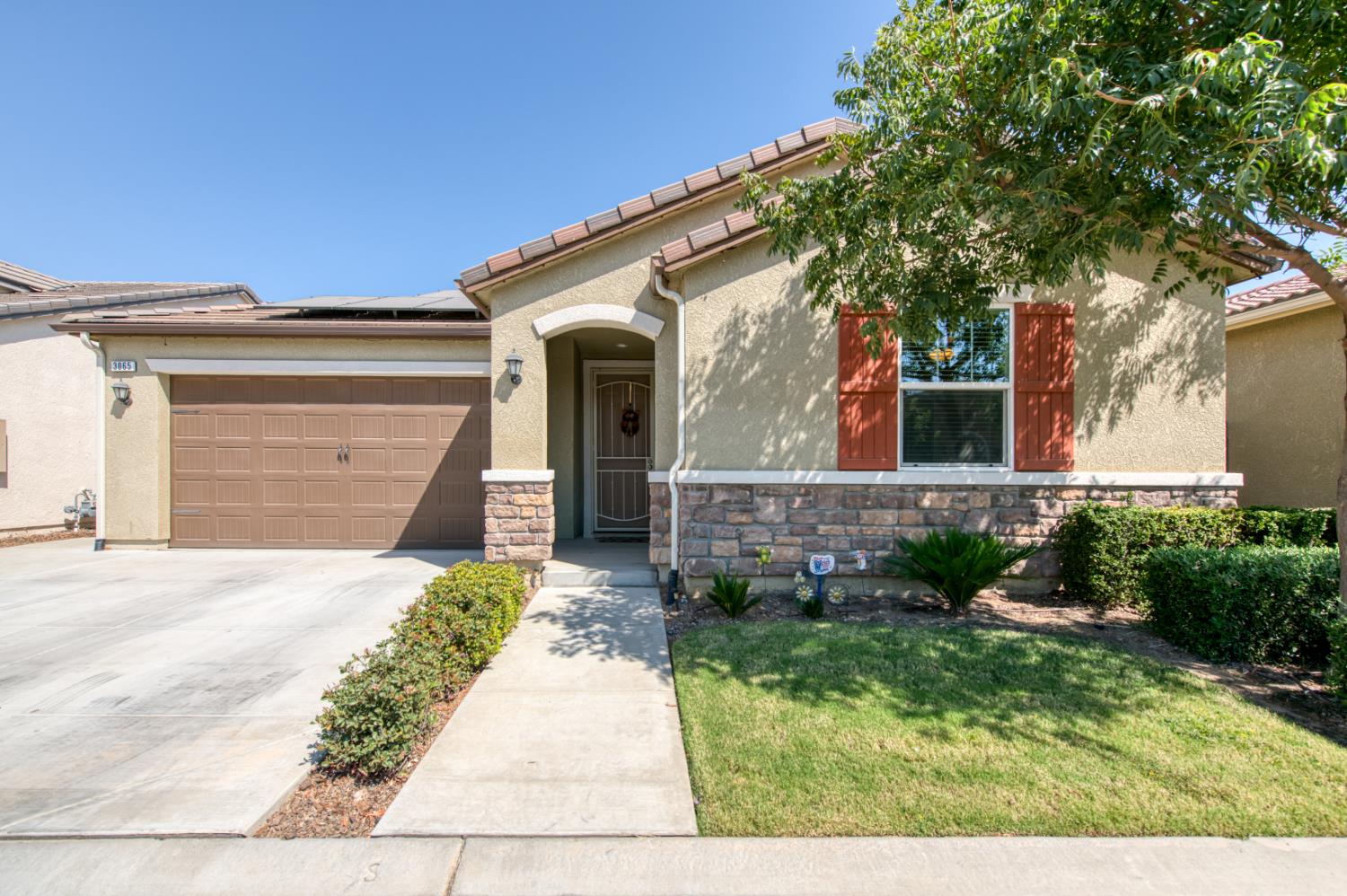 Featured listings