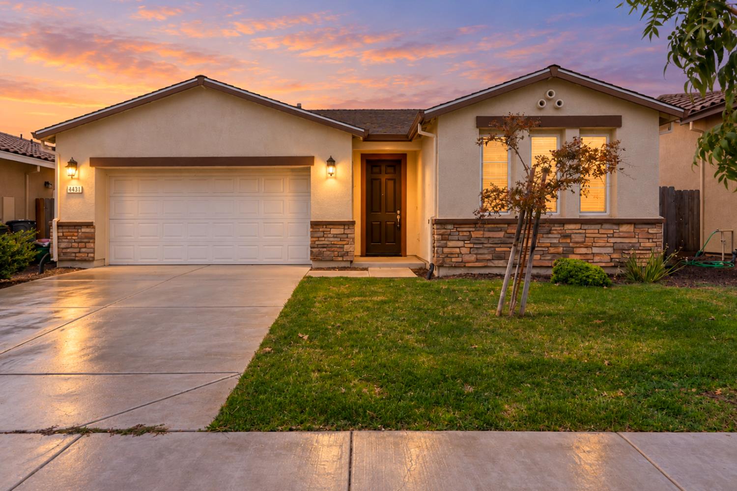 Featured listings