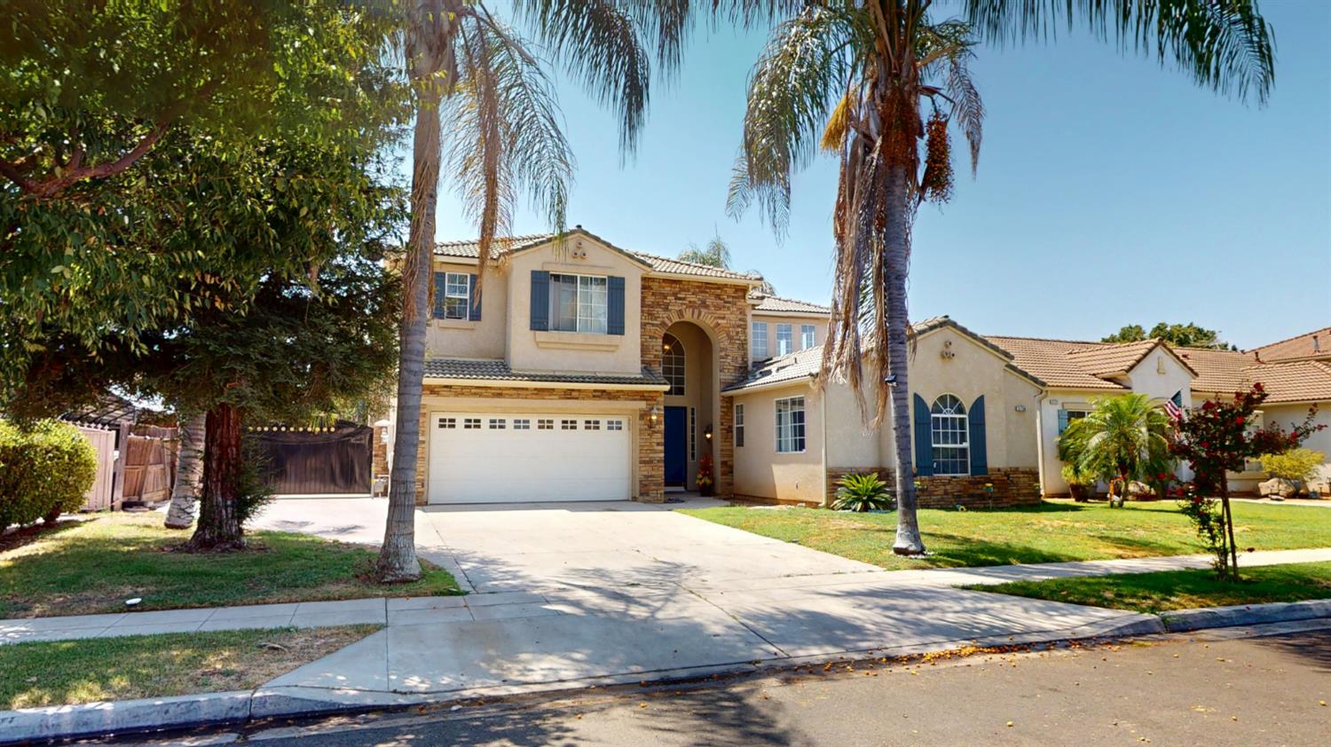 Featured listings