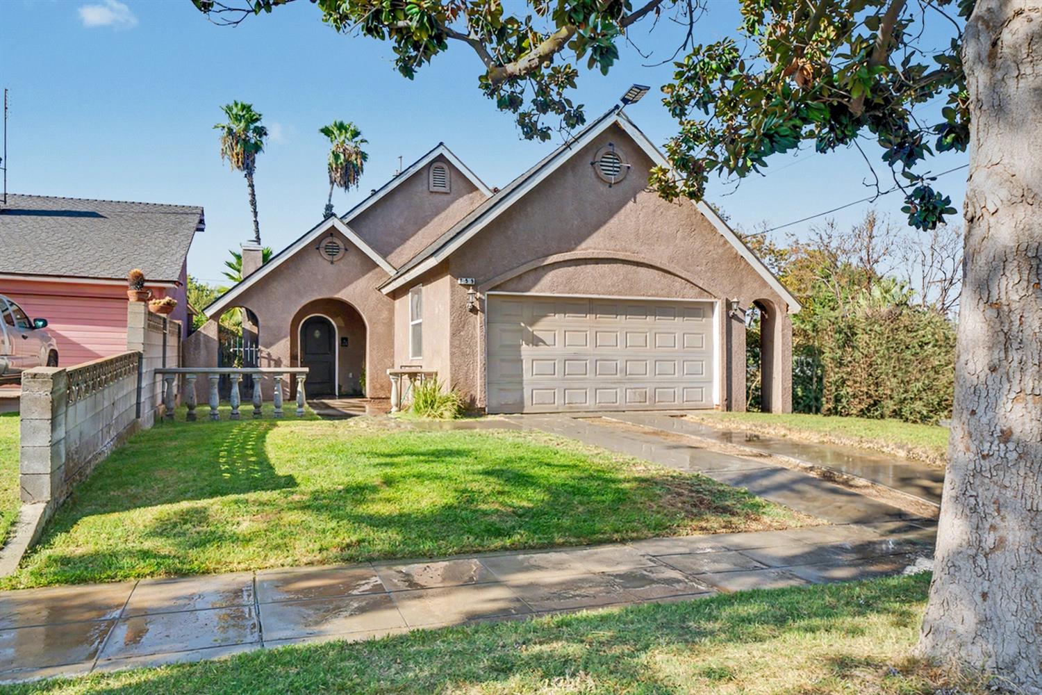 Featured listings