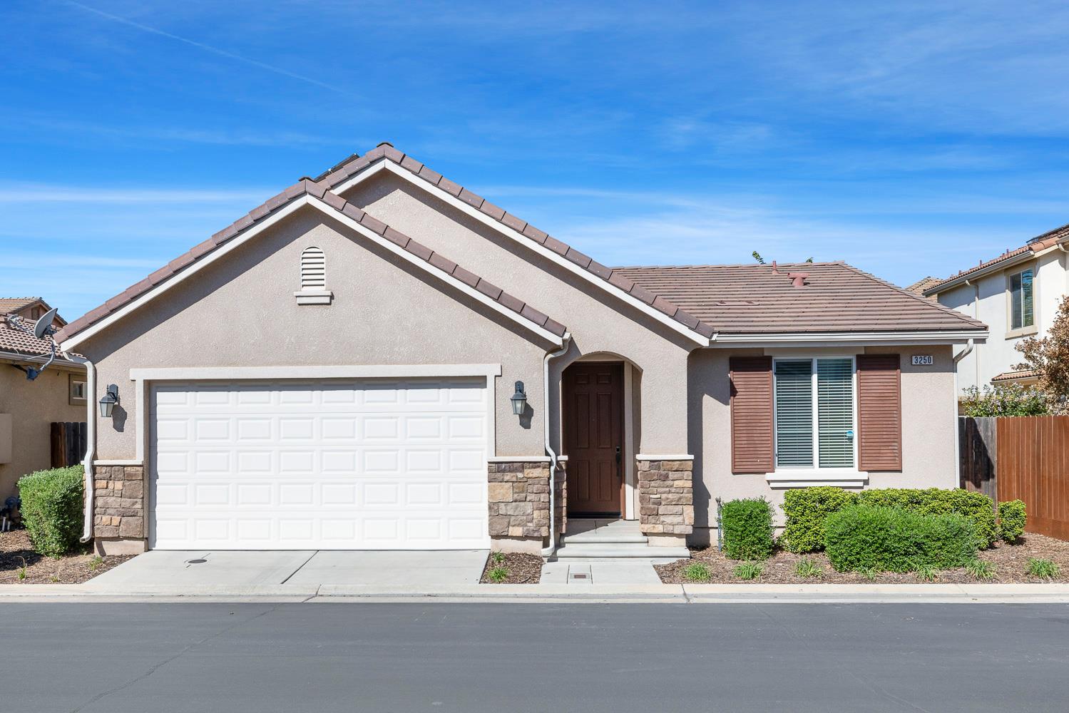 Featured listings