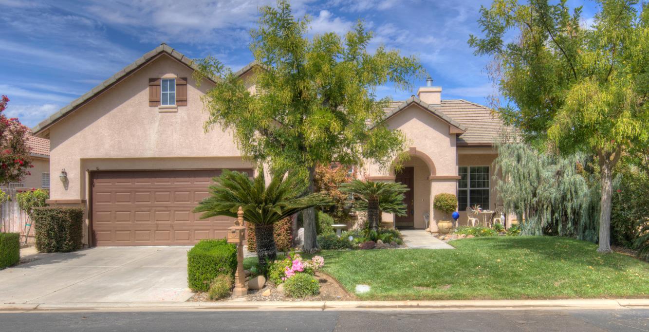 Featured listings