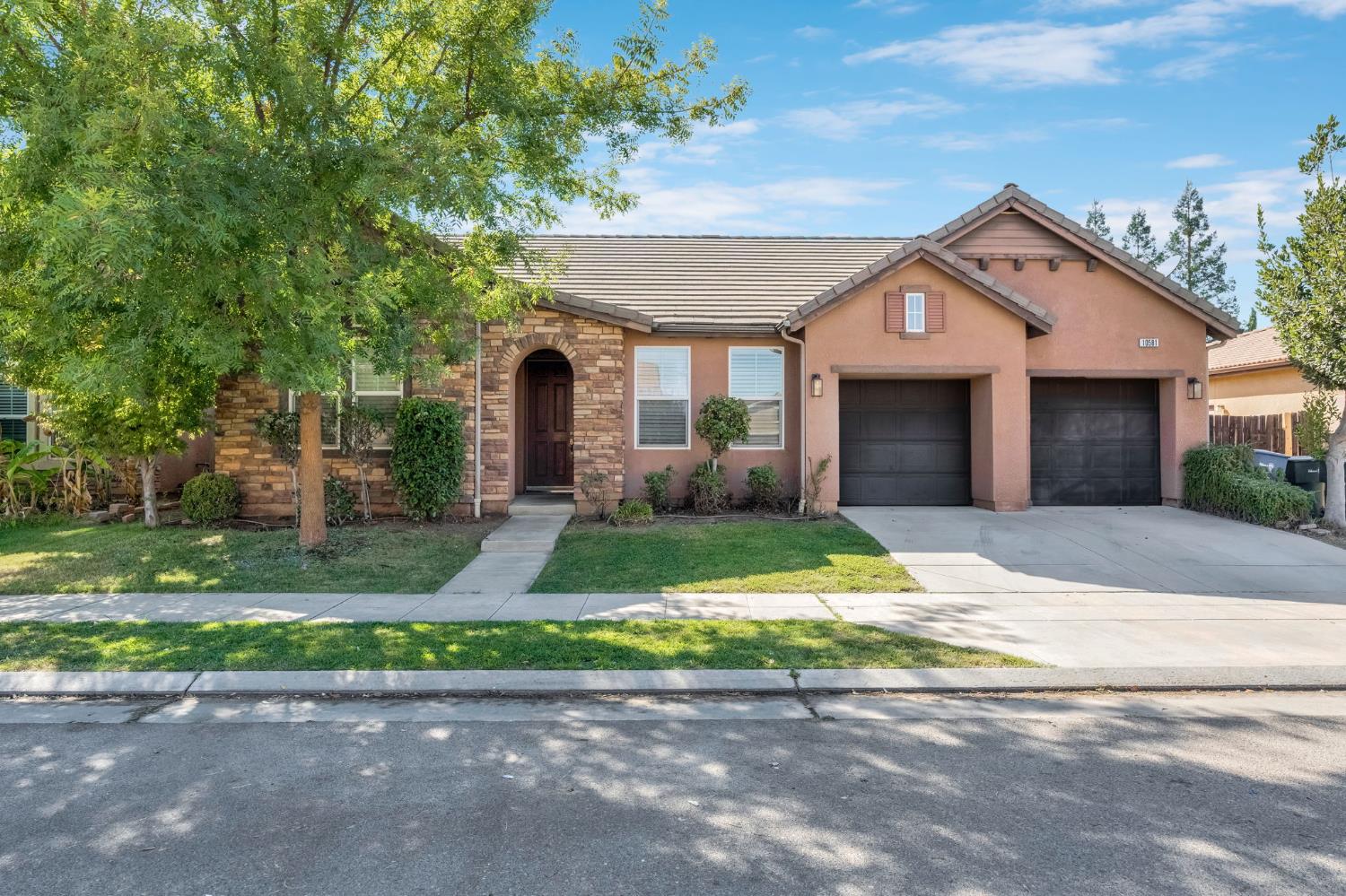 Featured listings