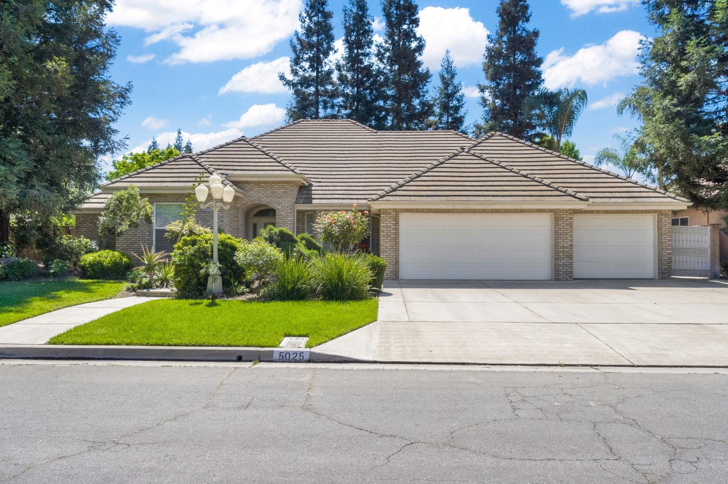 Featured listings