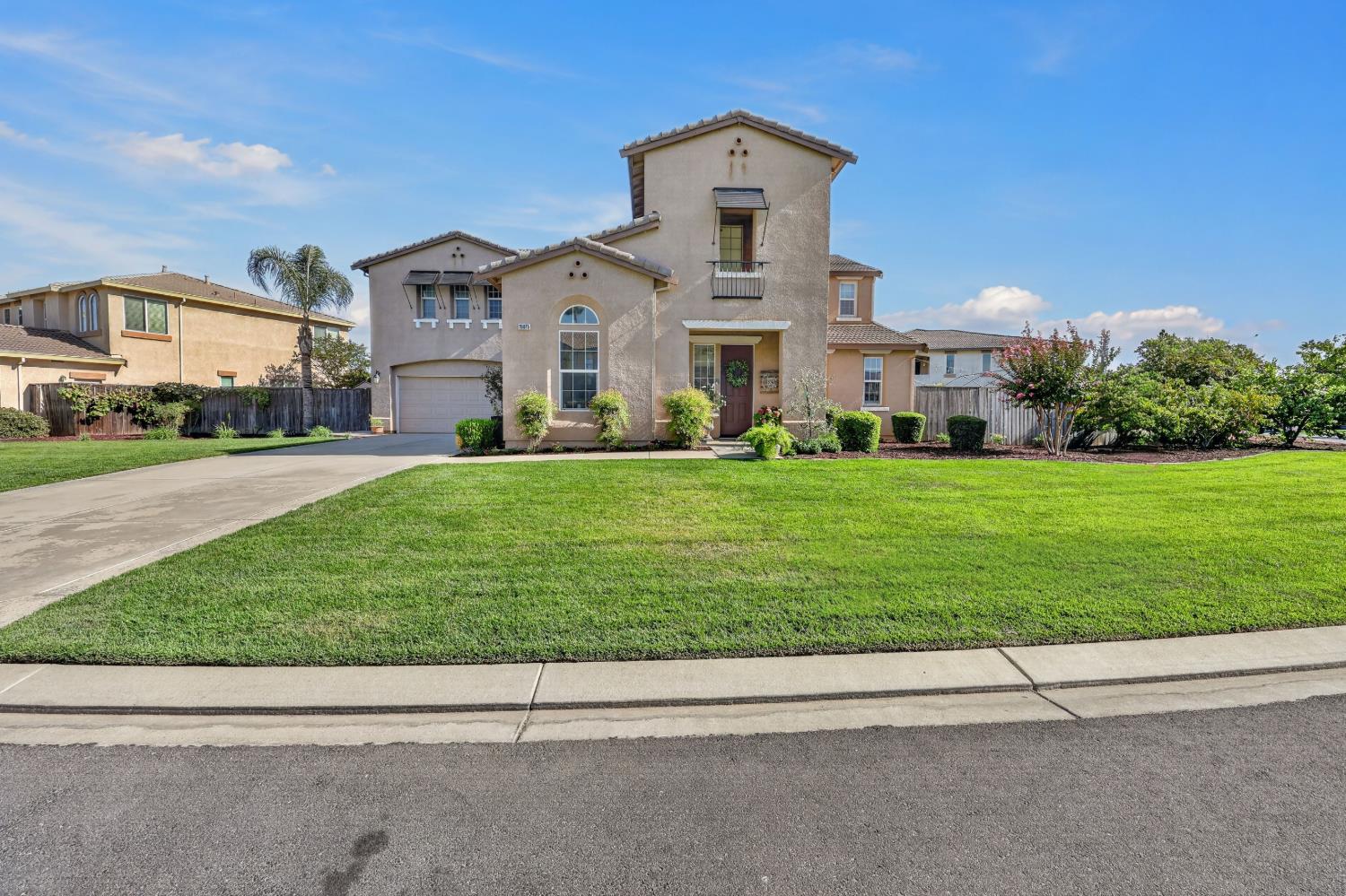 Featured listings