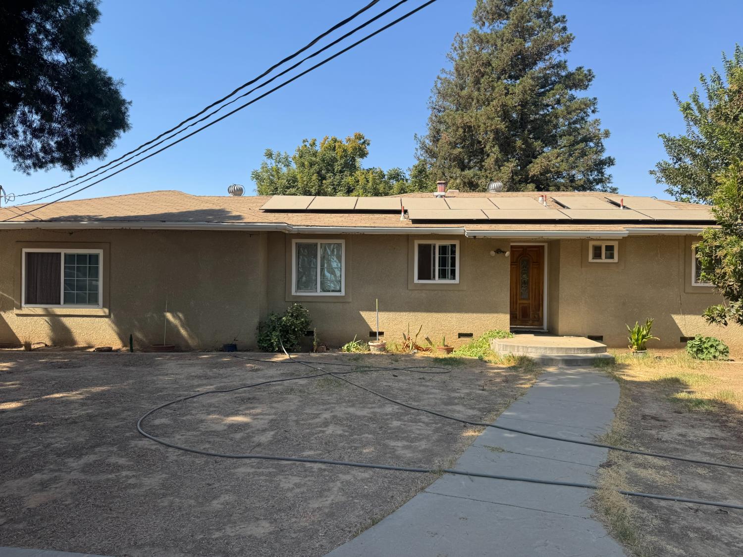 3449 N Brawley Avenue