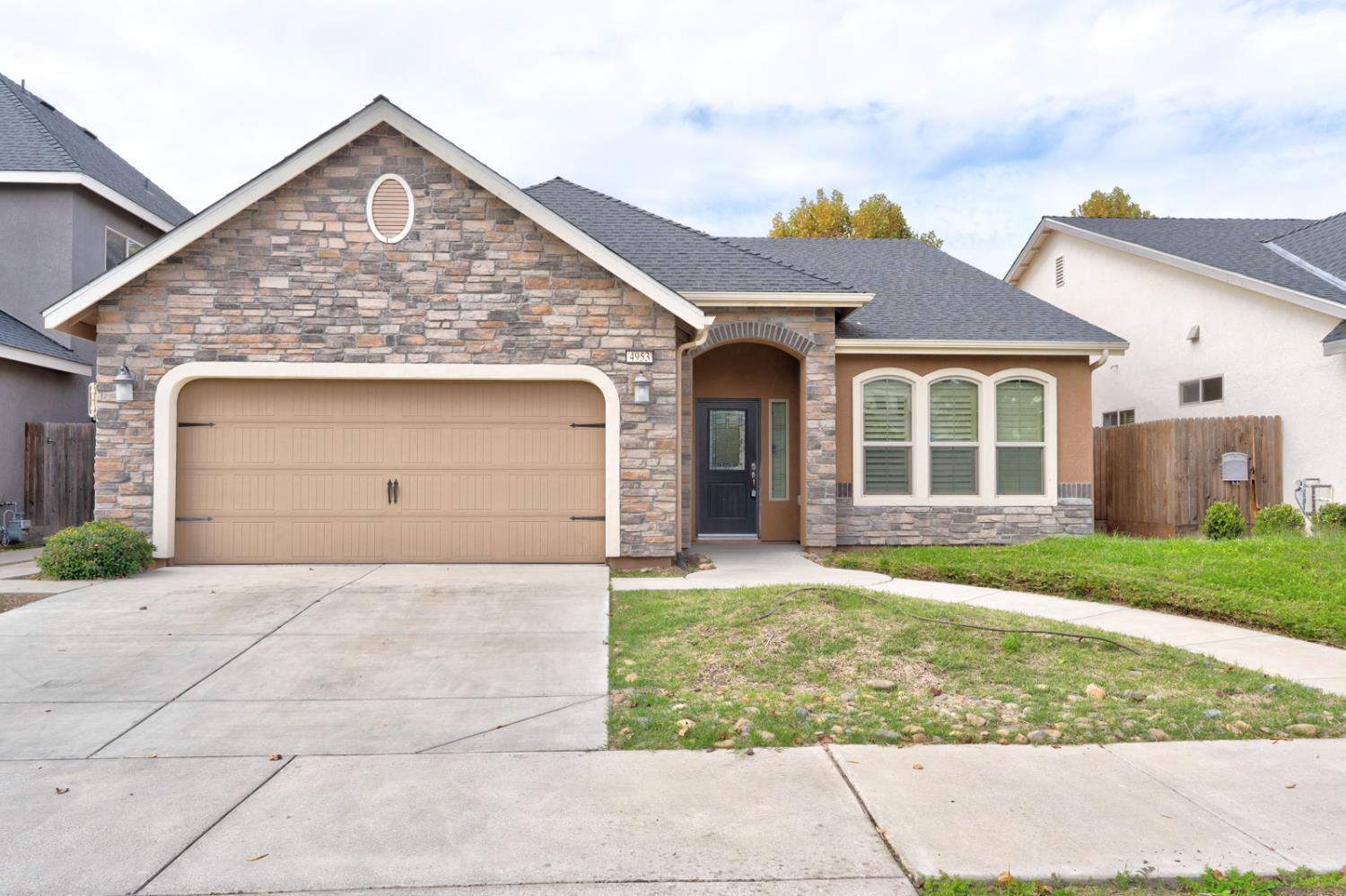 4953 Dexter Court