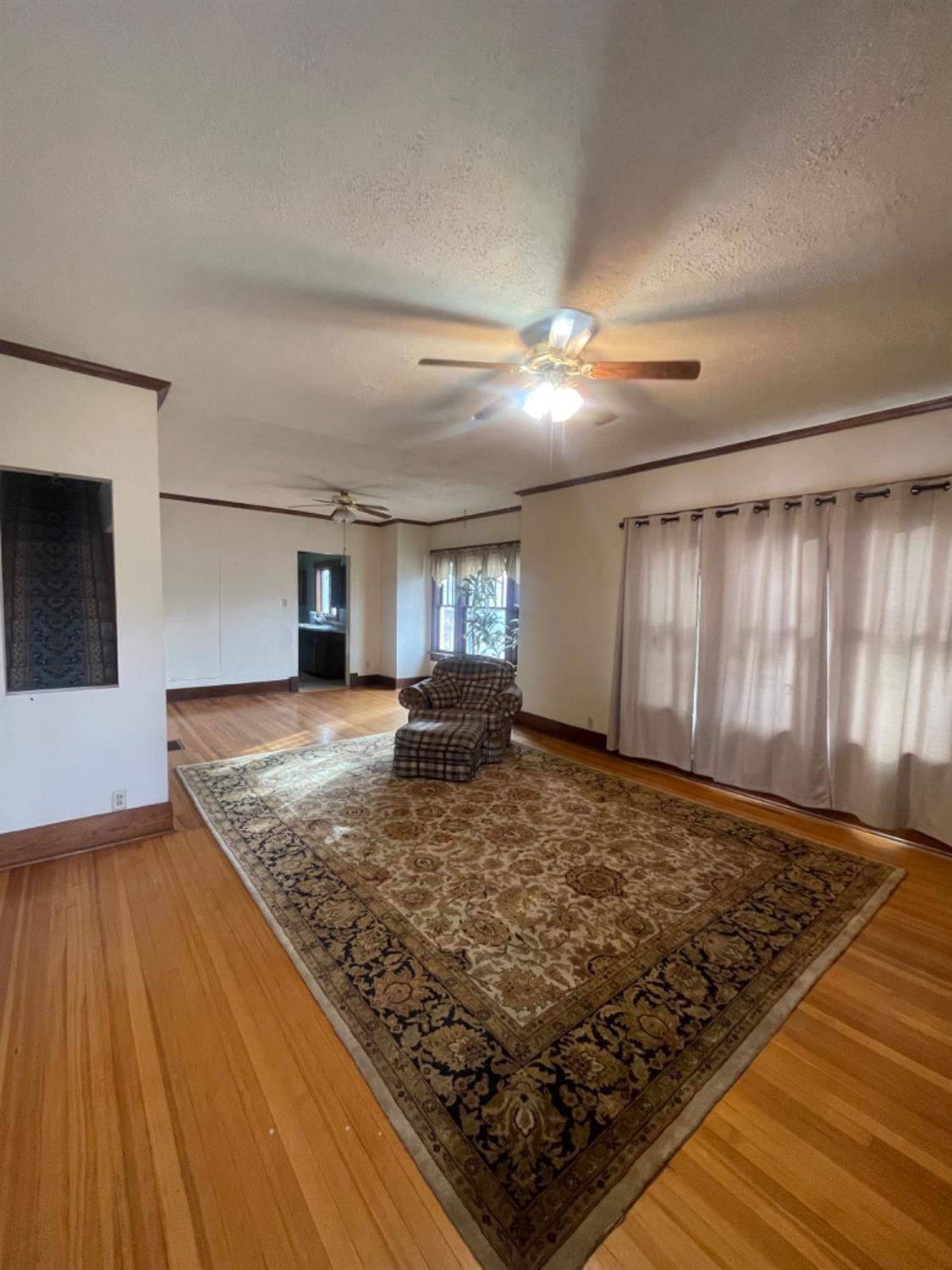 Picket Fence Real Estate