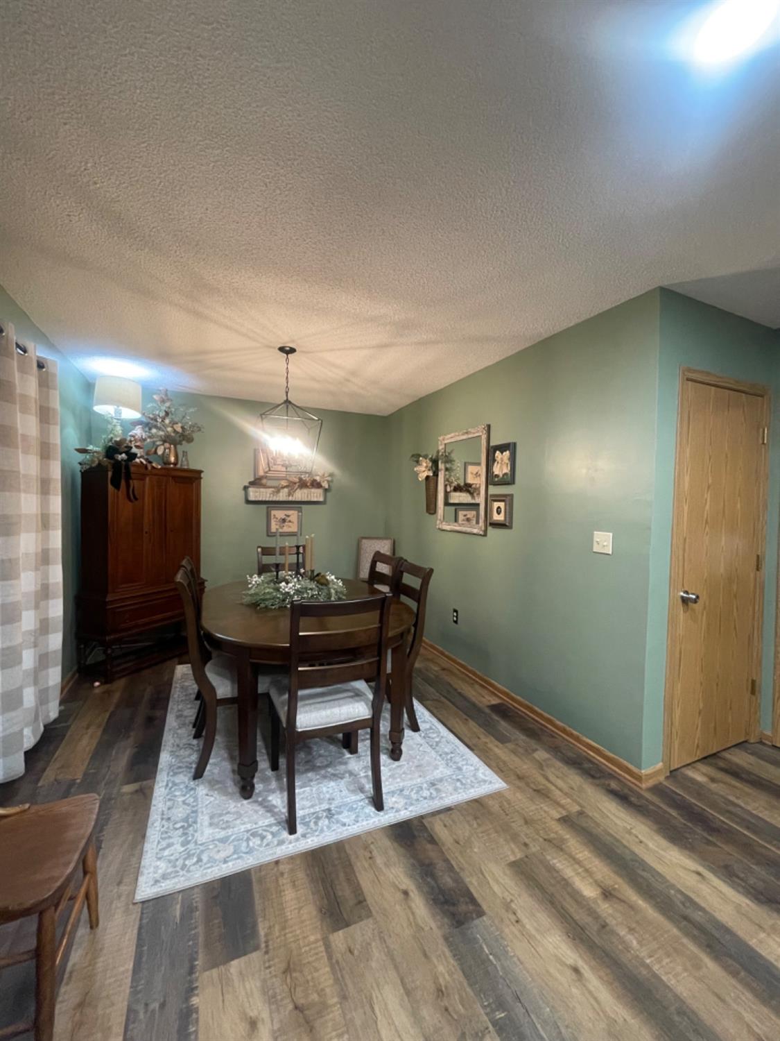 Picket Fence Real Estate