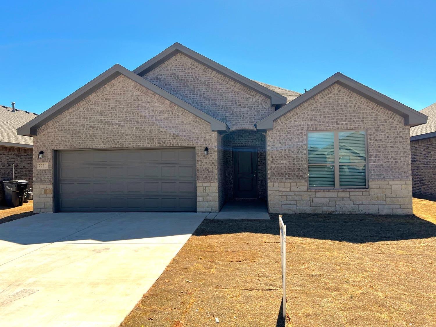 Brand new home by HomeMakers now completed!    **$5,000 Builder incentive! Come and see this 2,290 sq. ft. 4 bed, 3 bath, 2 car garage in Bushland Springs.  Frenship ISD.  Sod and Sprinkler included! Pinehurst Floorplan.