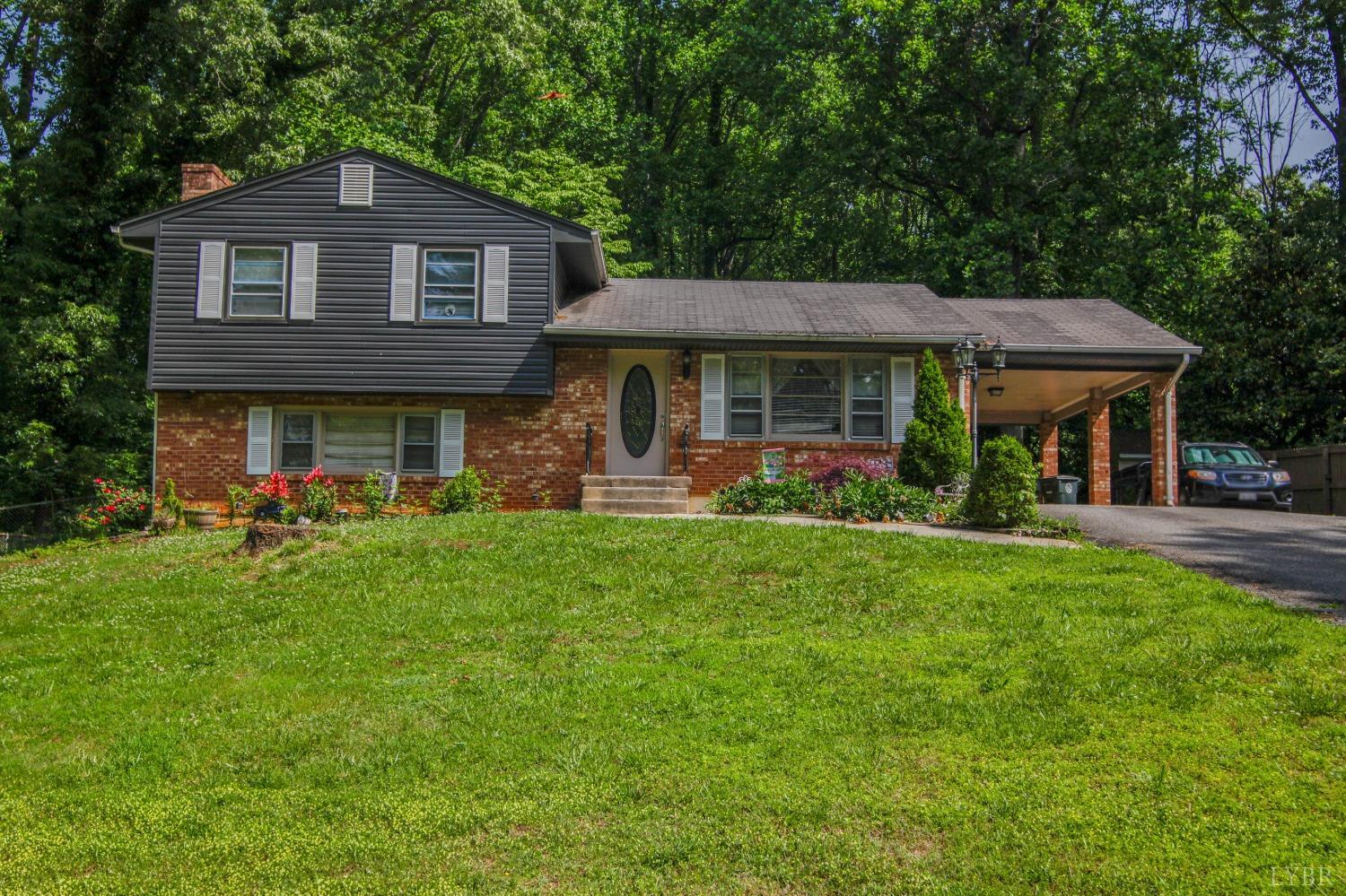 110 Woodway Drive, Lynchburg, VA 24501
