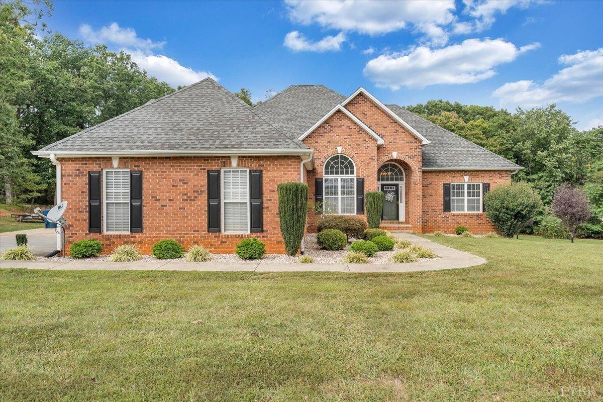 138 Holland Court, Rustburg, VA 24588