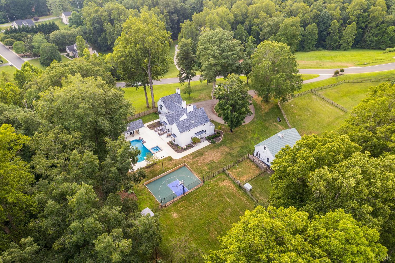 Property photo 4
