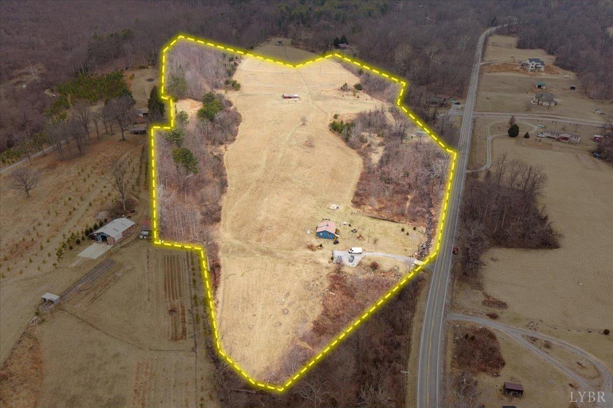 7392 Peaks Road, Bedford, VA home for sale