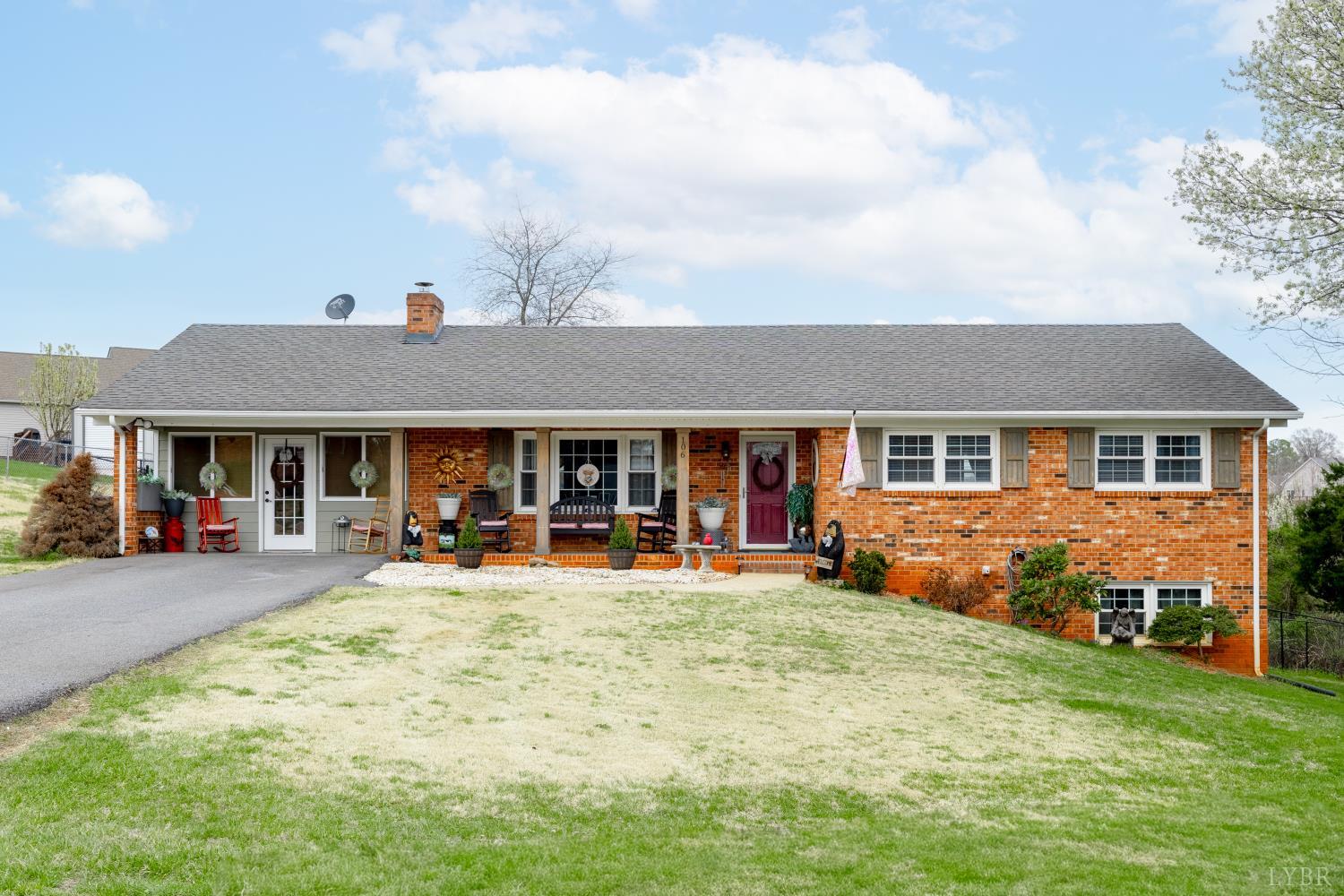 106 Watkins Pl, Lynchburg, VA home for sale