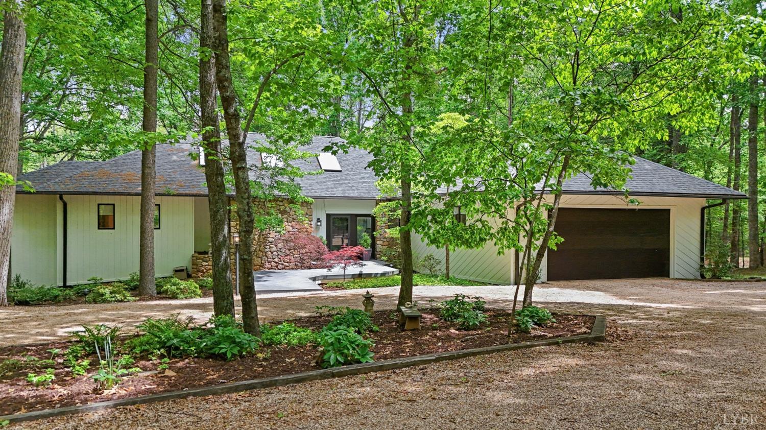 101 Oakmont Court, Lynchburg, VA home for sale