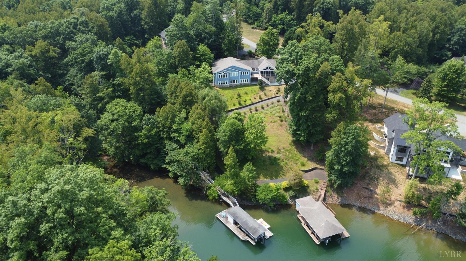 174 Virginia Key Trail, Union Hall, VA waterfront home for sale at Smith Mountain Lake