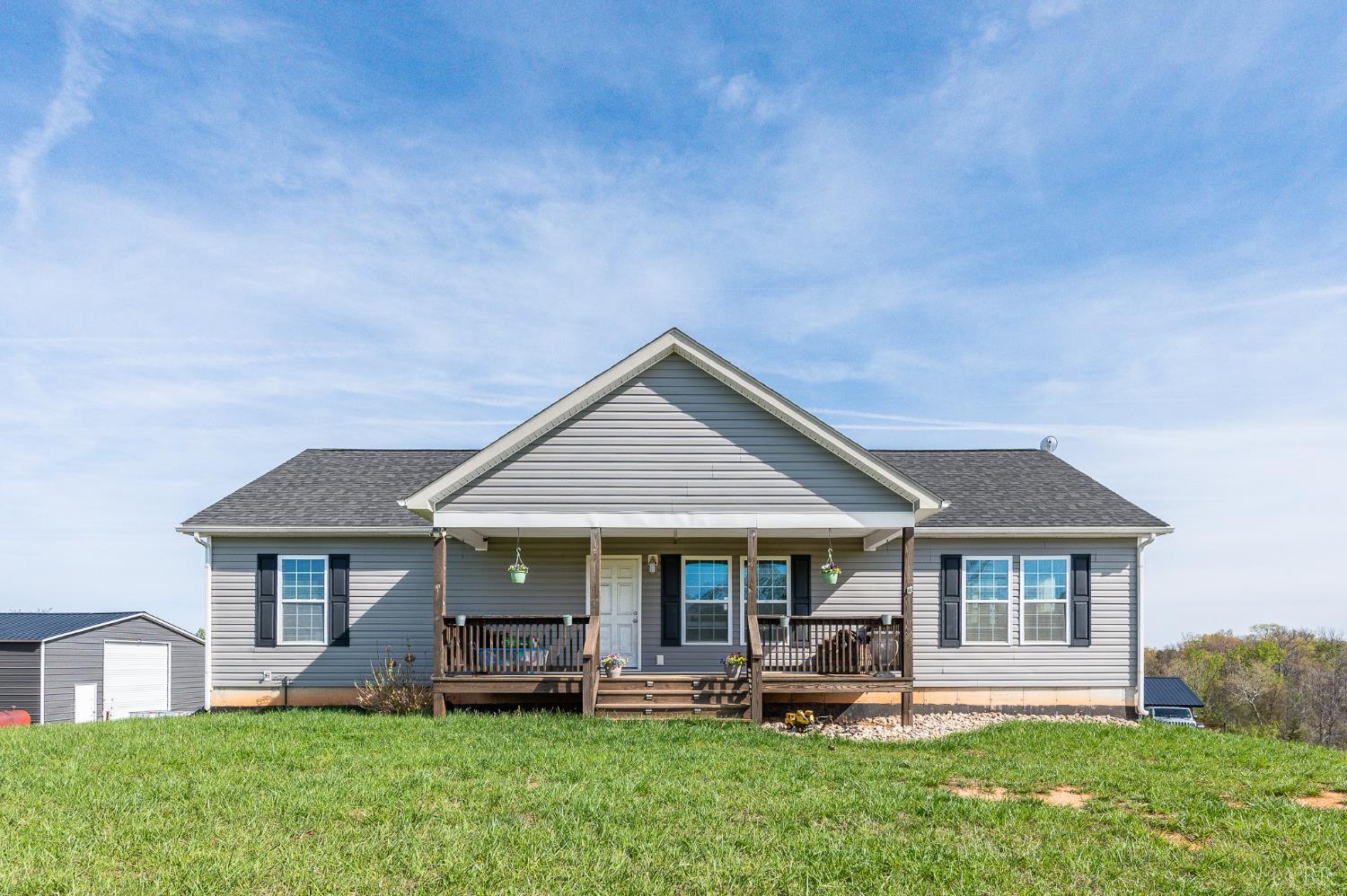 3570 Rock Cliff Road, Bedford, VA home for sale