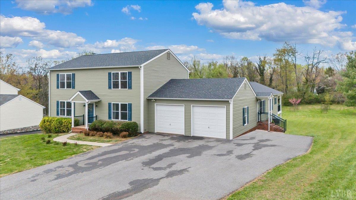 1111 Charmin Drive, Forest, VA home for sale