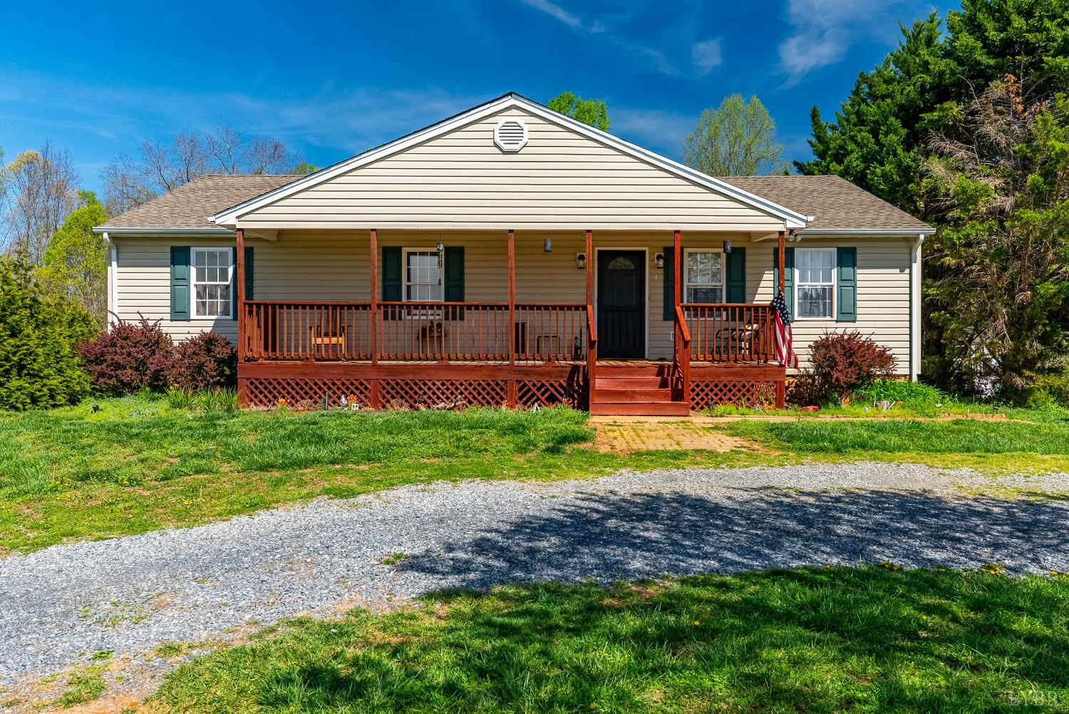 2305 Smith Mountain Lake Parkway, Huddleston, VA home for sale
